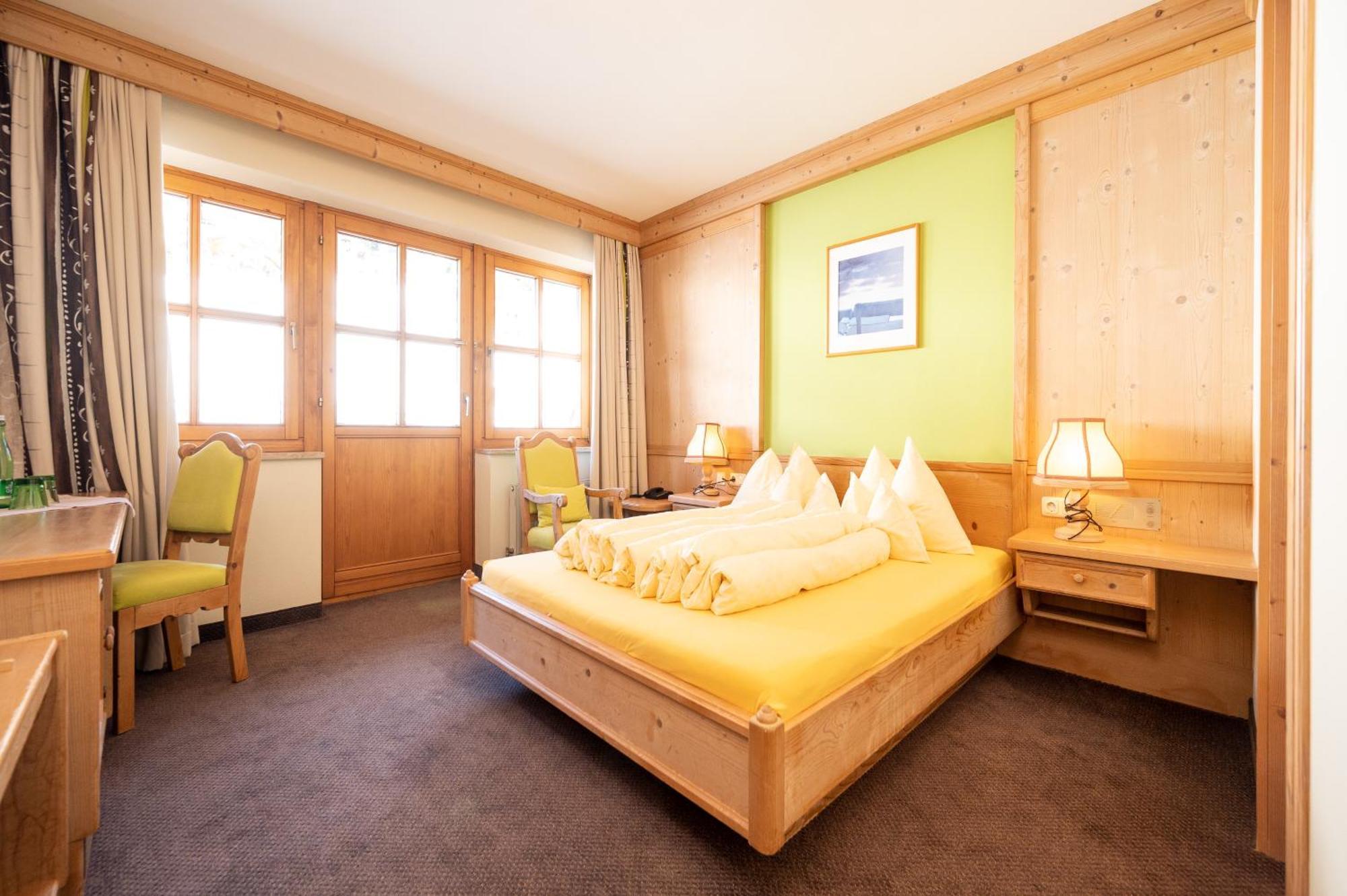 Familienhotel Lengauer Hof Saalbach-Hinterglemm Bagian luar foto
