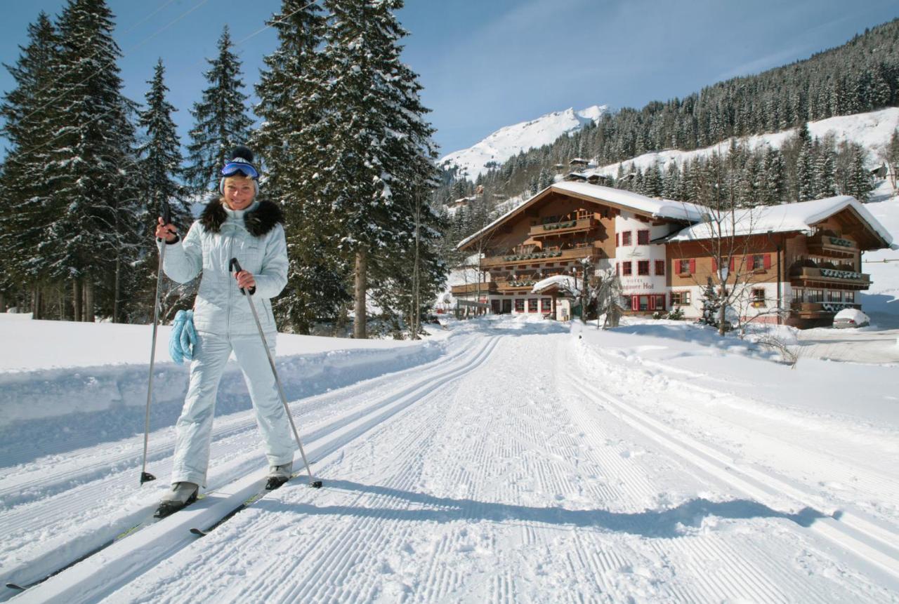 Familienhotel Lengauer Hof Saalbach-Hinterglemm Bagian luar foto